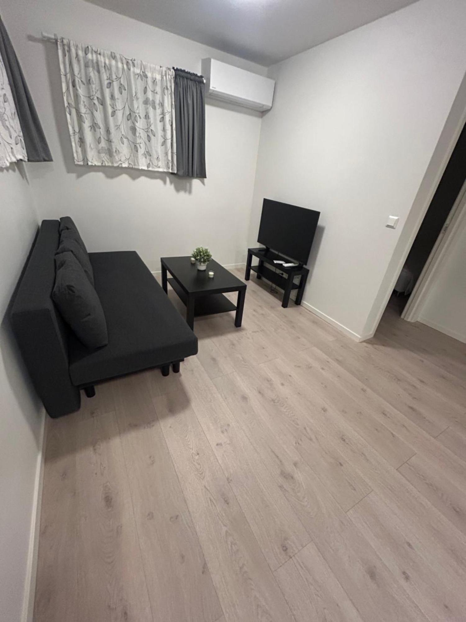 Temis Apartment, Private New 1 Bed Room And 1 Living Room With Sofa Bad And Lagre Kitchen, Share With Nobody Oslo Buitenkant foto